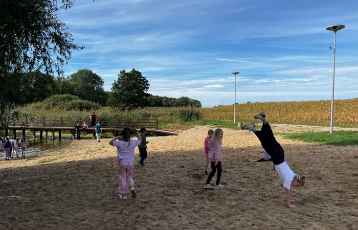 43C3B40D-1C5F-4CC1-8B13-8BEED9A3B608