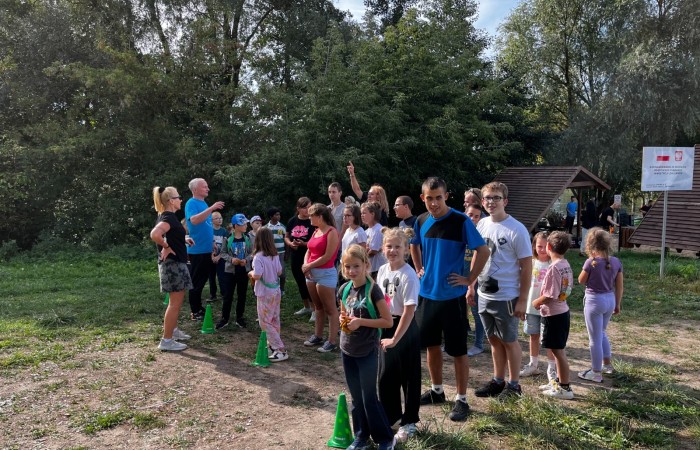 A6E7A590-61E9-4EB5-9287-2B642342B11D