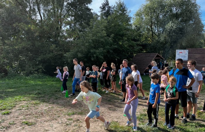 B8FEC179-94E2-45B1-9CC9-817F952CCCCF