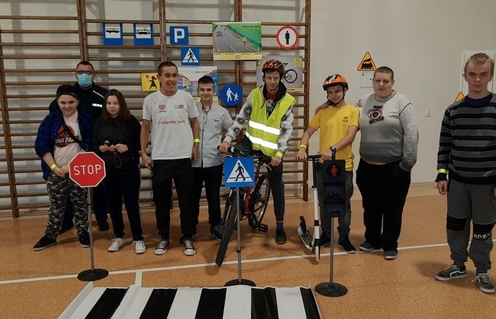 Bezpieczeństwo na drodze jesienną porą